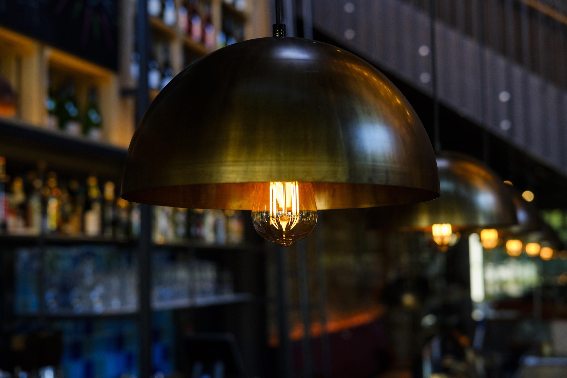 Restaurant ambience lighting